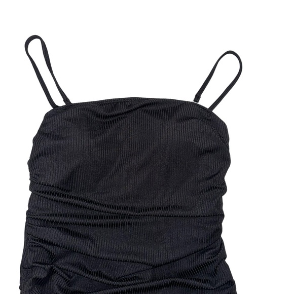 New without tags Black one piece swimsuit sz Medium - Picture 3 of 6
